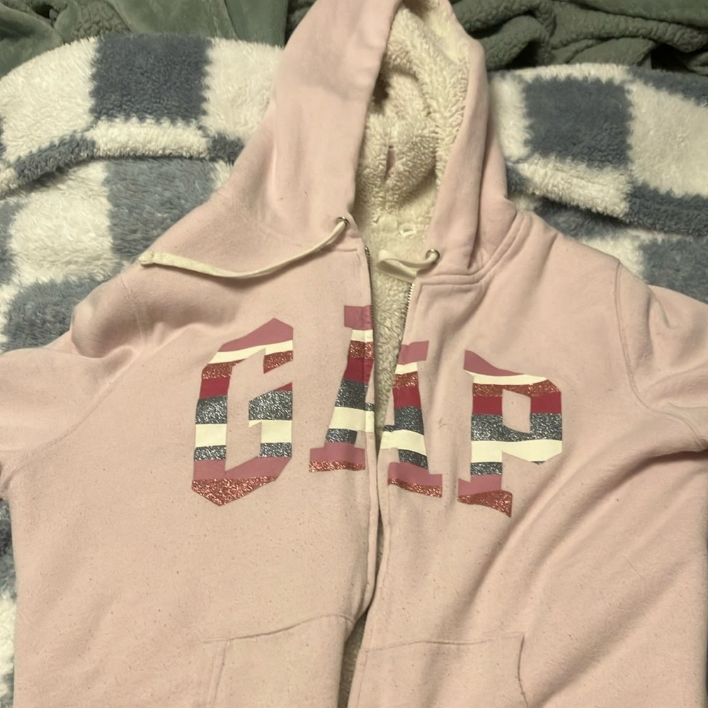 GAP Pink Ski Snow Jacket Cozy Hooded Design